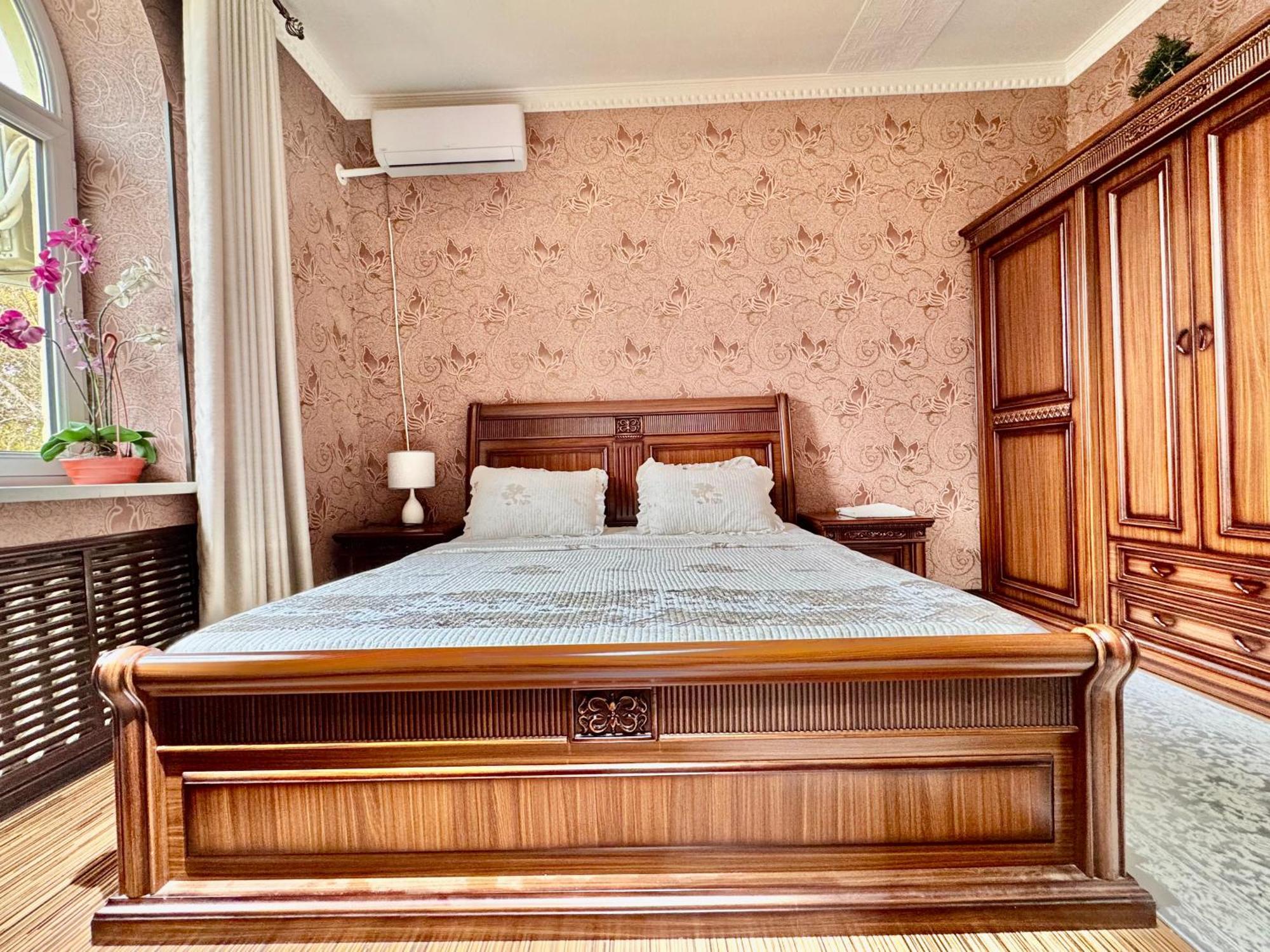 Apartmán Shota Rustaveli 54 Taškent Exteriér fotografie