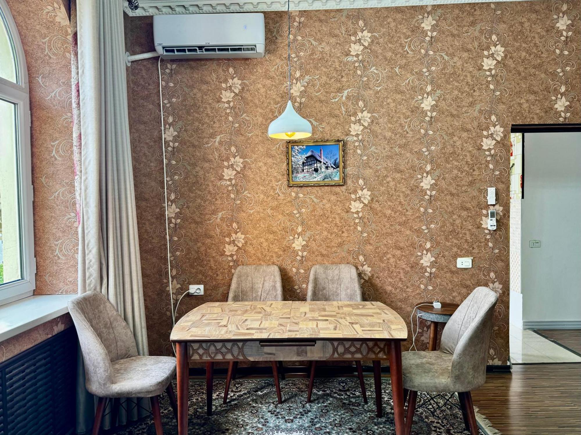 Apartmán Shota Rustaveli 54 Taškent Exteriér fotografie